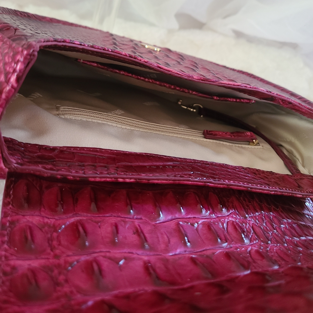 Brahmin Cynthia Shoulder Bag – Melbourne Croc Embossed Leather NWOT - Picture 8 of 9